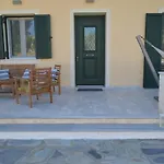 Issos House