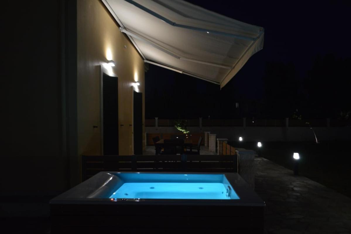Issos House *